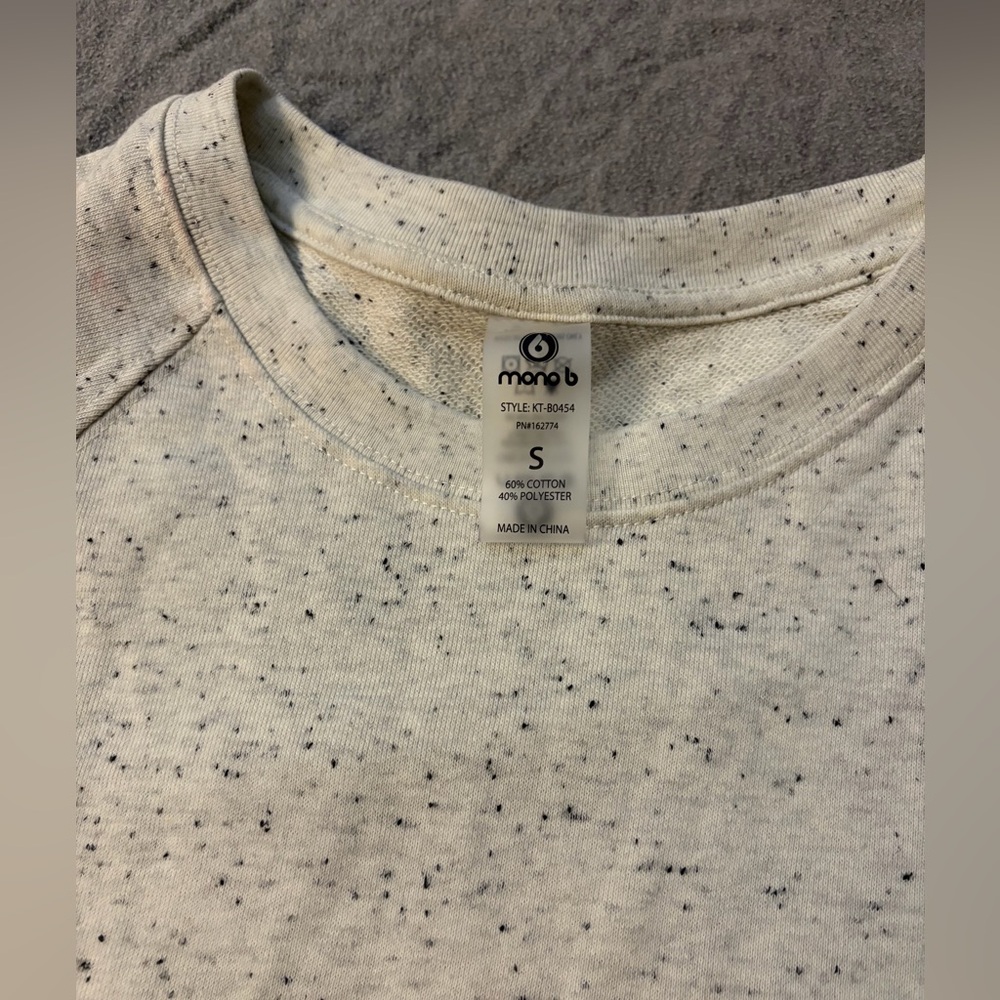 Mono B grey short sleeved Tee with front pouch pocket. - Picture 2 of 5